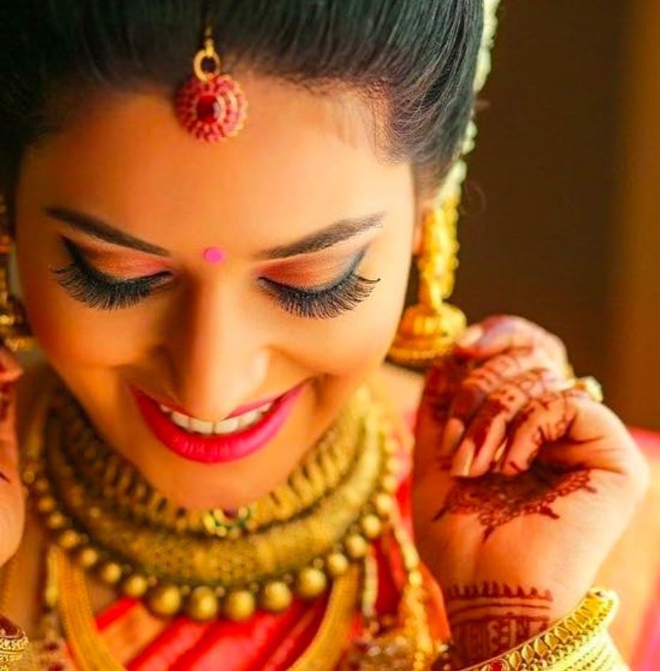 KALABHAM BEAUTY PARLOUR KAYAMKULAM