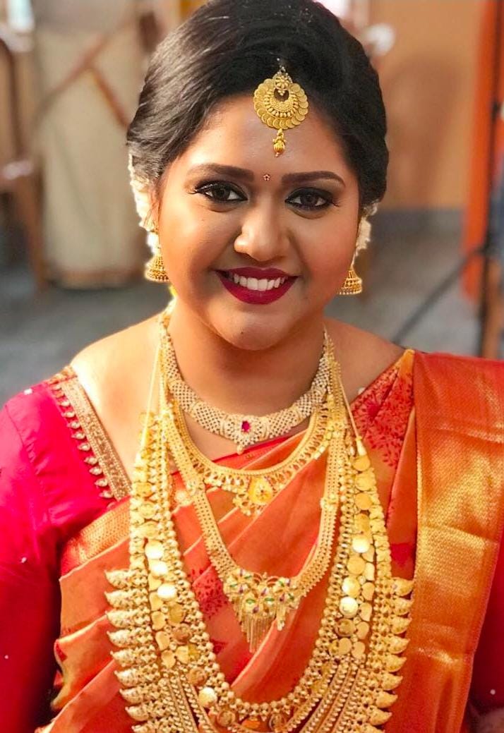 KALABHAM BEAUTY PARLOUR KAYAMKULAM